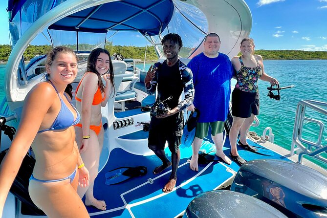 2 Hours Sip and Snorkeling Experience in Bahamas - The possible shipwreck stop depends on the weather