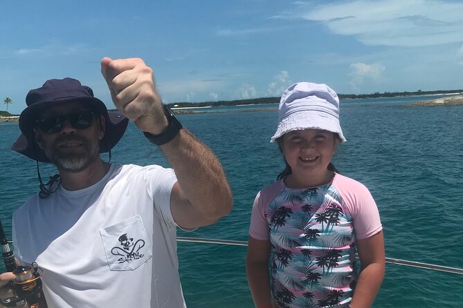 4-Hour Fishing Charter in Nassau - Drinks, snacks, music, and the missing lunch