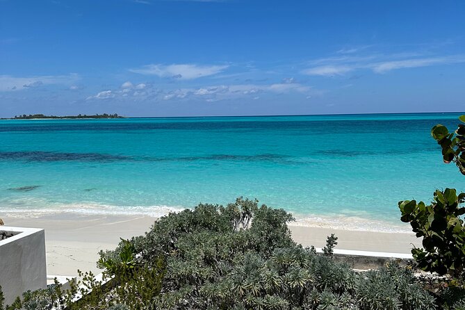 8 hours 34ft Day Dream Private Charter in Nassau - The crew and the feel of a private boat