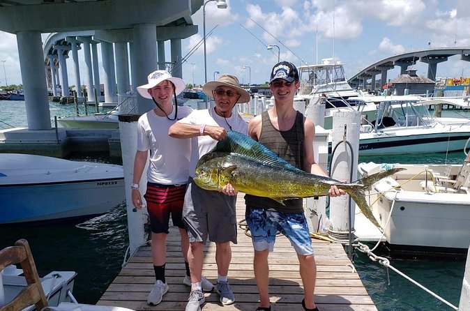 8 hours 38ft Reel Dreams Private Charter Nassau - Who will enjoy this charter most