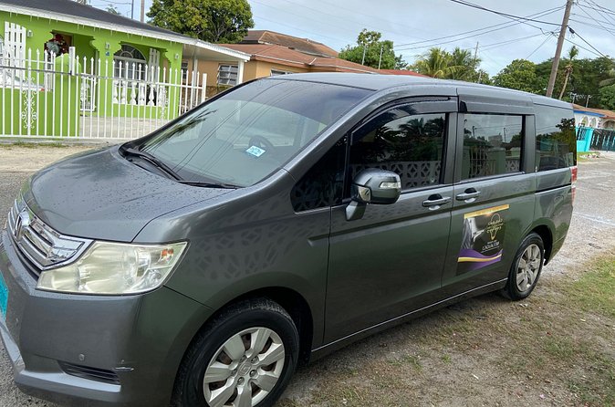Airport Transfers & Charters - West Nassau resorts in 15 to 25 minutes