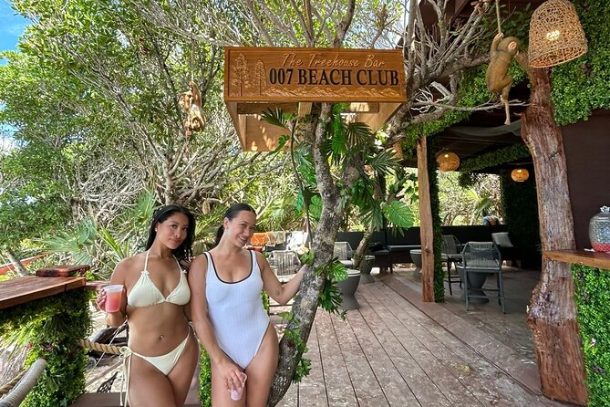All Inclusive Pig Encounter, Snorkeling, Turtles, Lunch & Beach - The powerboat ride from Paradise Island