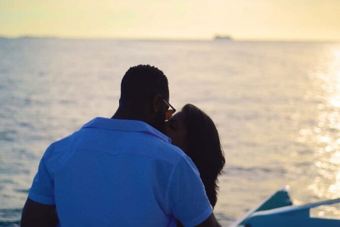 All Inclusive Sunset Dinner Cruise in Nassau Bahamas - Sunset sailing from Nassau’s main harbor
