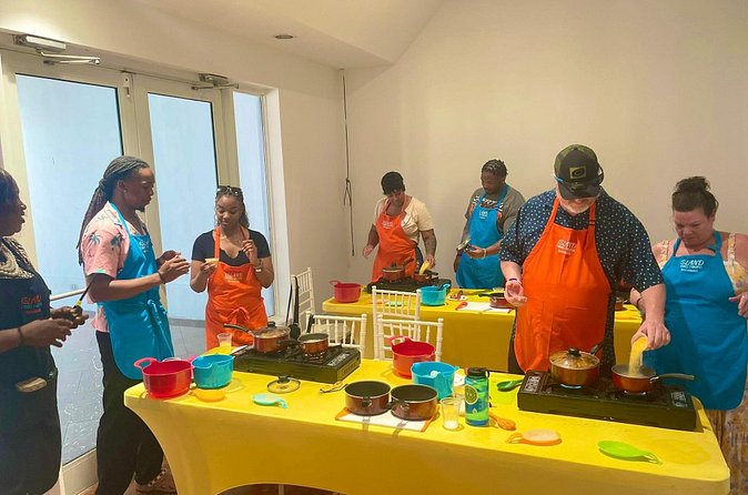 Authentic Bahamian Cooking Class - How the group size affects the experience