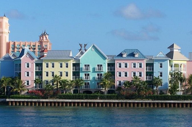 Bahamas Get-A-Round Bus Pass - Punctual drivers, but communication needs care