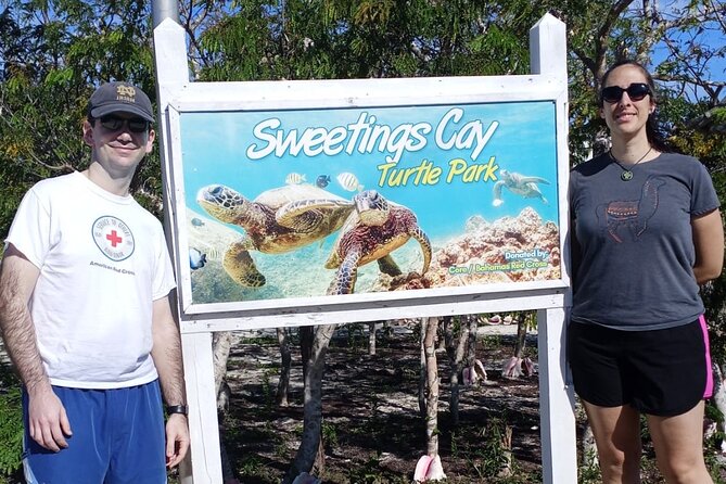 Blue hole, drift snorkeling, turtles Celebration Key is welcome - Turtle viewing is not the same as swimming with turtles