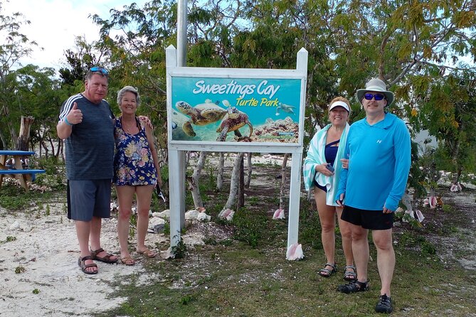 Blue hole, drift snorkeling, turtles Celebration Key is welcome - What to pack for the boat and reef