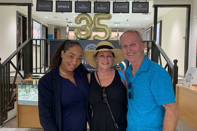 Champagne and Diamond Shopping Experience in Downtown, Bahamas - A relaxed, no-pressure approach to buying