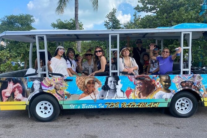 CHIPPIES BAHAMAS Island Tours : Feel The Culture - Rum Cake Factory: a sweet first taste