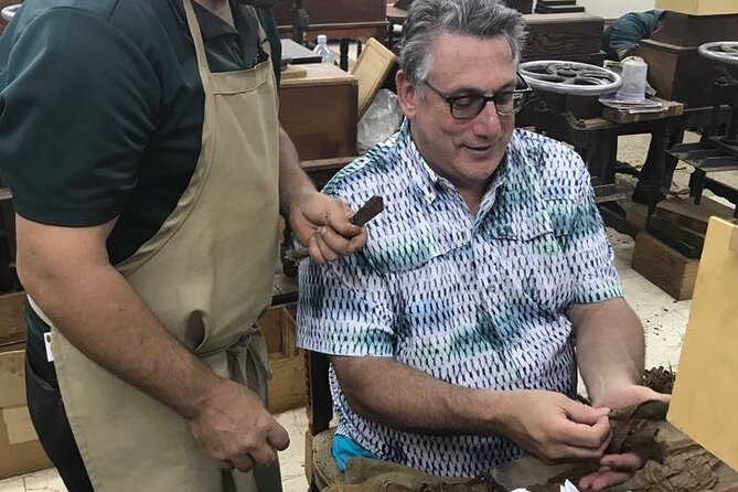 Cigar Rolling Lesson in Nassau - What happens at Graycliff Heritage Village Marketplace