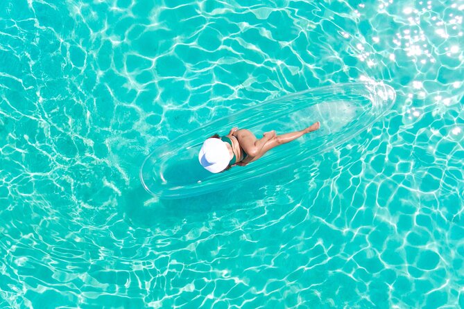 Clear Kayak Photoshoot in Nassau ,Bahamas. - Who should book this Nassau experience