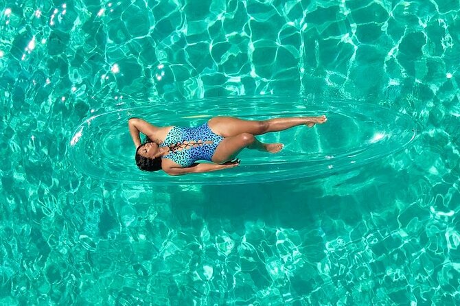 Clear kayak photoshoot Nassau Bahamas. - The Clear Kayak Photo Session