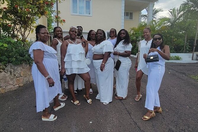 Custom Family and Small Group Transfers for Comfortable Journeys - Who will get the most from this Nassau transfer