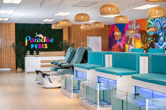 Fish, Fun & Feet – Caribbean’s Largest Fish Spa Experience! - Drinks, music, and the Junkanoo setting