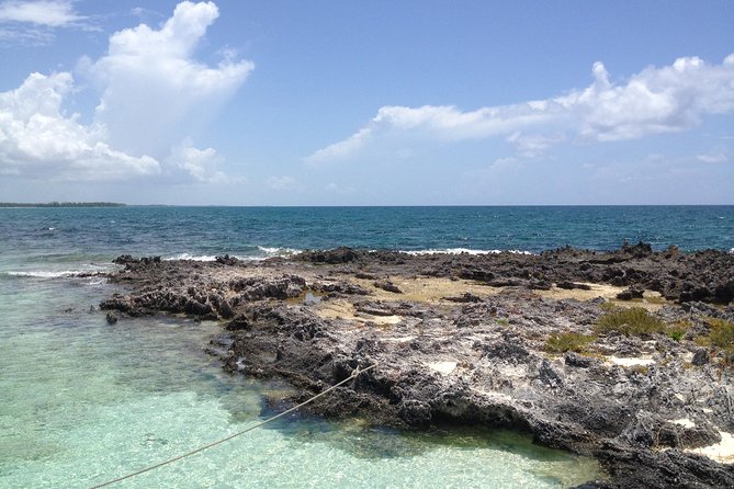 Freeport Snorkeling Peterson Cay National Park and Hotel Day Pass - Peterson Cay National Park and the snorkeling stop