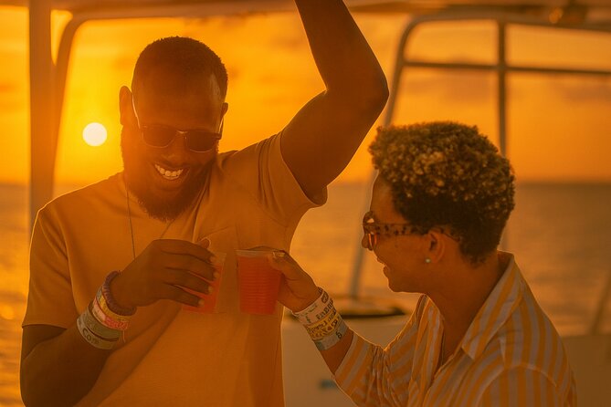 Grand Bahama Catamaran Sunset Cruise with Drinks and Snacks - How the Two Hours Unfold