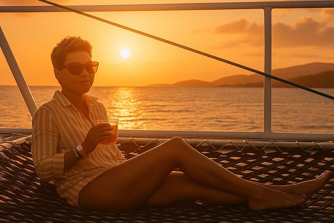 Grand Bahama Catamaran Sunset Cruise with Drinks and Snacks - Drinks, Snacks, and the Real Mood Onboard