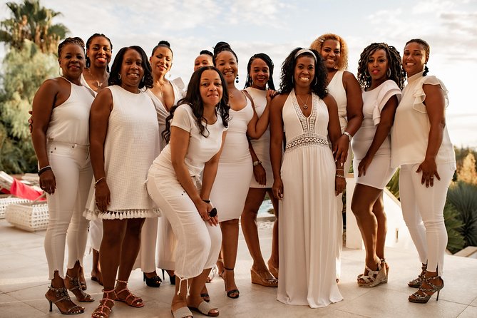 Hire Photographer, Professional Photo Shoot - Nassau - Working with a private photographer in Nassau