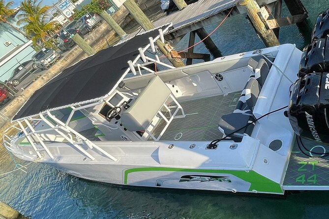 Nas: 3 islands Tour ,snorkel, Turtles, pigs and lunch - Three Bahamian stops in one half-day