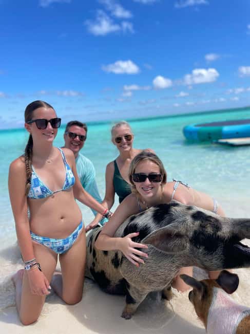 Nassau: 3-Island Snorkel Tour with Pigs, Beach Club, & Lunch - The boat ride, Atlantis Tunnel, and Gilligan’s Island