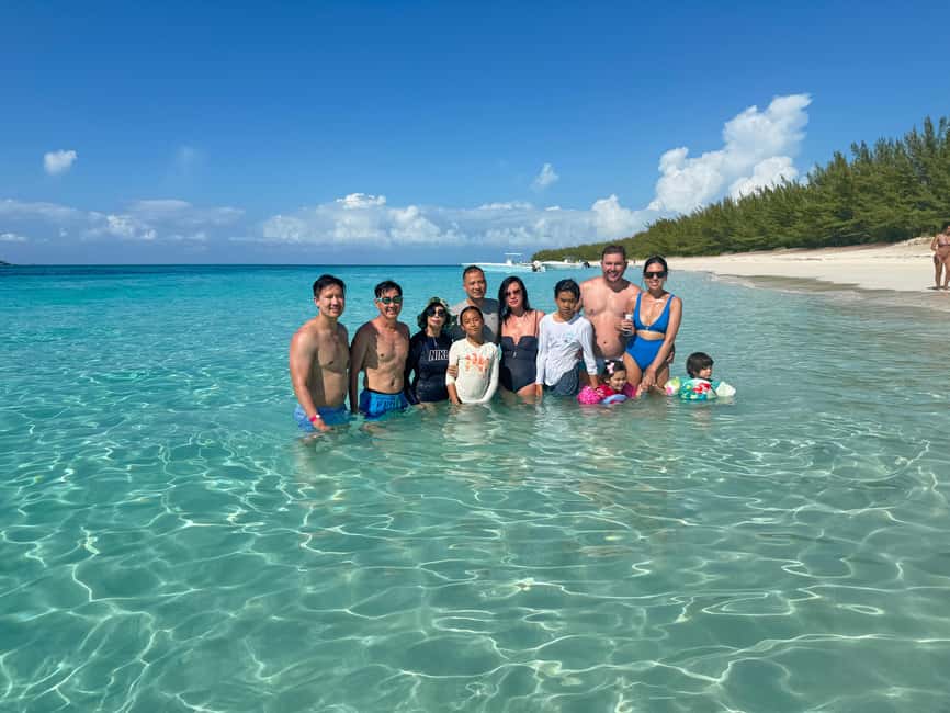 Nassau: 4-Island Tour Swimming Pigs, turtles, snorkeling - Green Cay and its gentle sea turtles