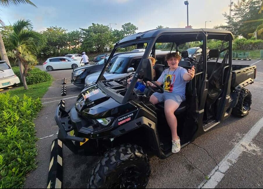 Nassau: 6-Seater Buggy Rental - Lucayan caves and the Buffy Flower Bats