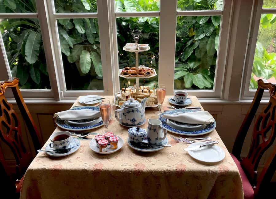 Nassau: Afternoon Tea at Graycliff Hotel and Restaurant - What arrives at the tea table