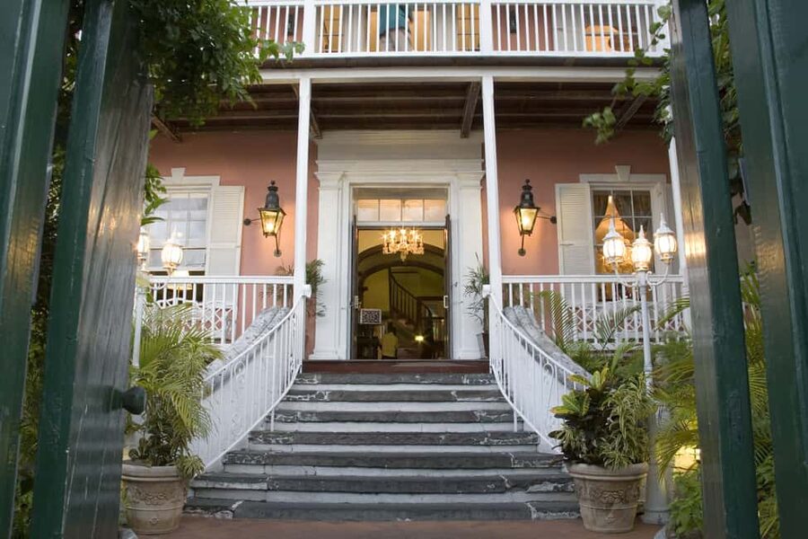Nassau: Afternoon Tea at Graycliff Hotel and Restaurant - Is $96 a fair price?