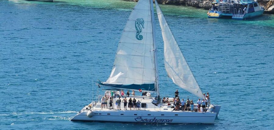 Nassau: Catamaran Sail and Snorkel Tour - Meeting at Paradise Island Ferry Terminal