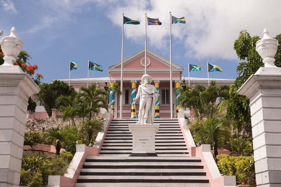 Nassau: E-Scooter Tour with Food Tasting and Local Drinks - The Pompey Museum adds necessary context