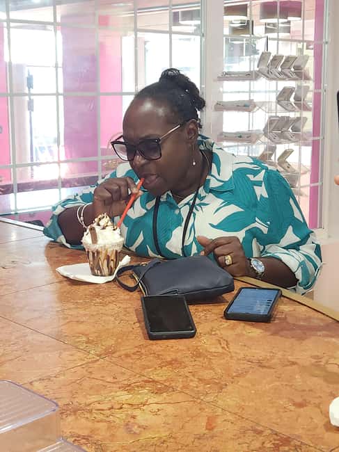 Nassau: Electric Bus Tour with Food & Drink Samples - Key points at a glance