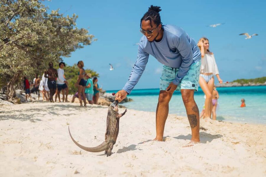 Nassau: Exuma Powerboat Day Trip - Ship Channel Cay, your private island base