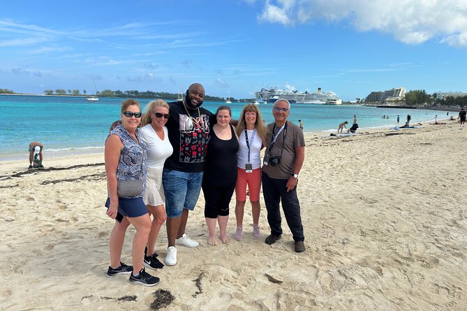 Nassau Family Friendly City Tour - Climbing the Queen’s Staircase