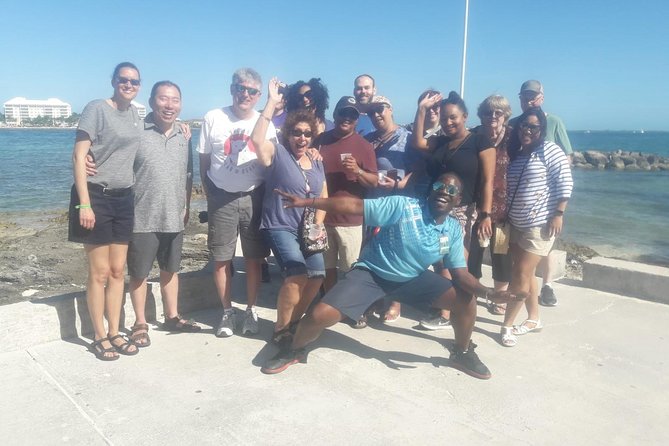 Nassau Food and History Bus Tour - Transport, timing, and what the $75 covers