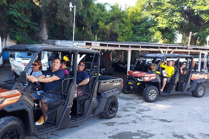Nassau Narrated Jeep tour with Full Bahamian Lunch and Drink - Tasty Teas Bahamas and local samples