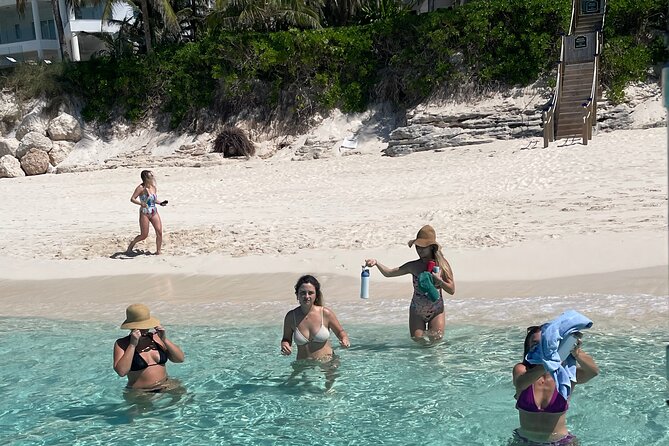 Nassau Optional Cay Hopping Tour on Rose and Pearl Island plus - Green Cay and turtles in natural surroundings