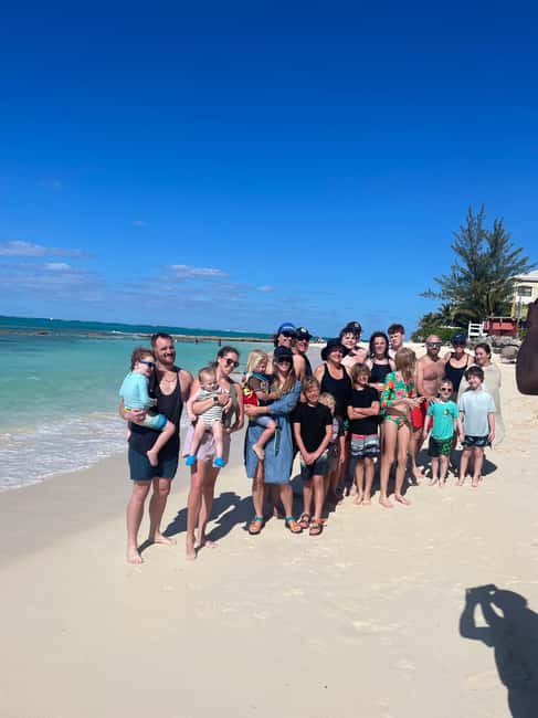 Nassau: Rum, Reggae and Rhythms Tour - Nassau sightseeing with a rum-punch soundtrack