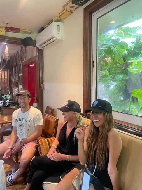 Nassau: Rum, Reggae and Rhythms Tour - Rum distillery tasting and the main event