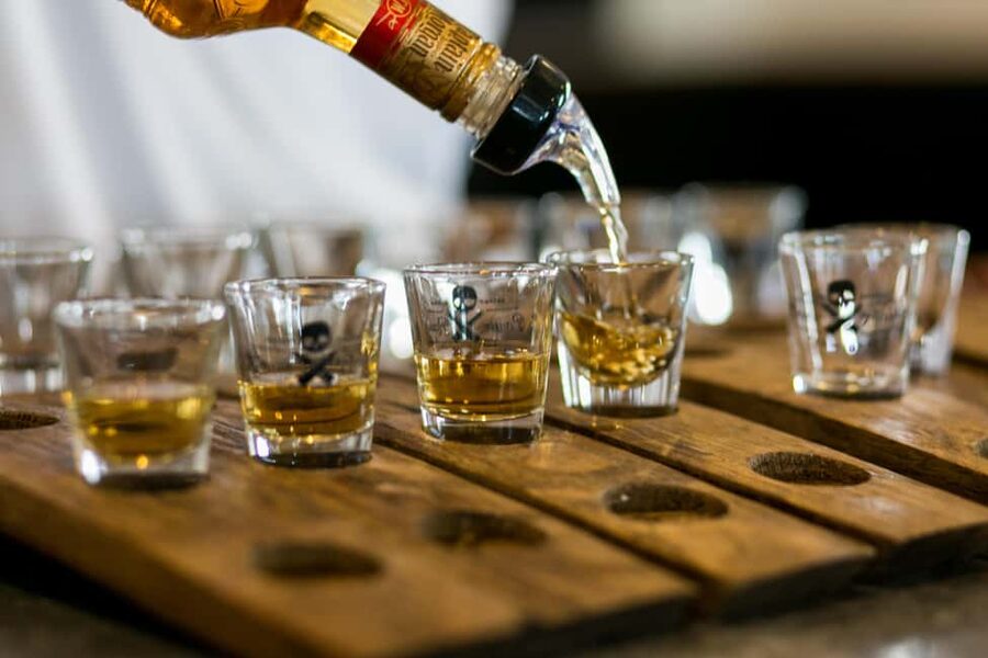 Nassau: Rum Tastings and Culinary Walking Tour - Walking through Nassau’s pirate past