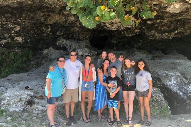 Nassau Shore Excursion: Half-Day Historical Sightseeing Tour - Arawak Cay and Junkanoo Beach