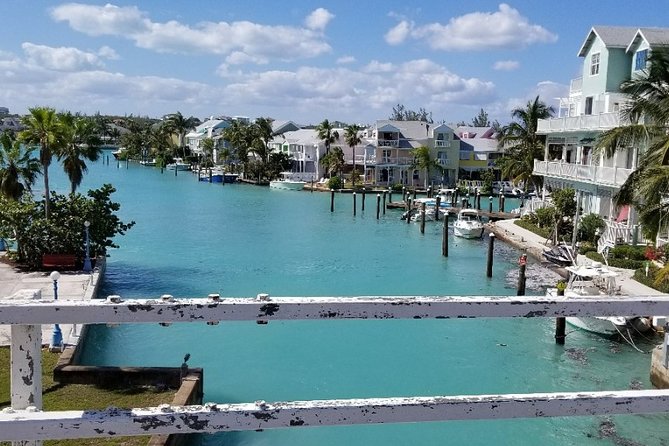 Nassau Shore Excursion: Sightseeing and Snorkeling Tour - New Providence Cave and the road west