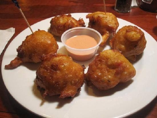 Nassau: Sip, Sample & See, Food & History Bus Tour - Fort Montague and a first taste of island life