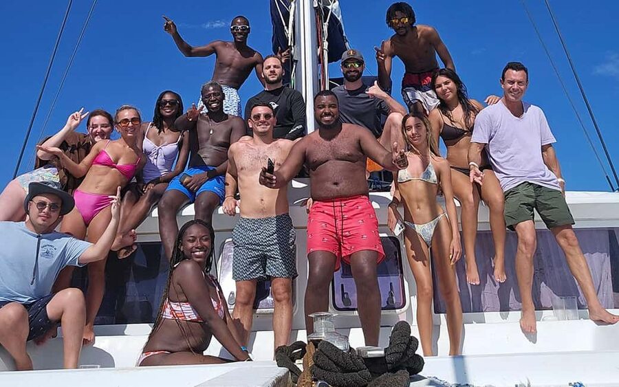 Nassau: Snorkeling, Pig Beach, Swim with Turtles, and Lunch - Should you book it?
