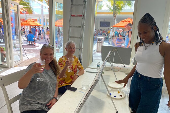 Paint and Sip at the Gallery and Wine Bar - The gallery setting near Nassau Cruise Port