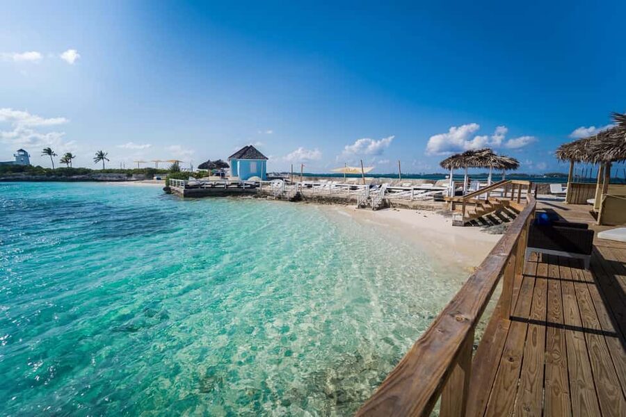 Pearl Island: Private Ocean View Cabana with Lunch - The ferry from Nassau and what to expect