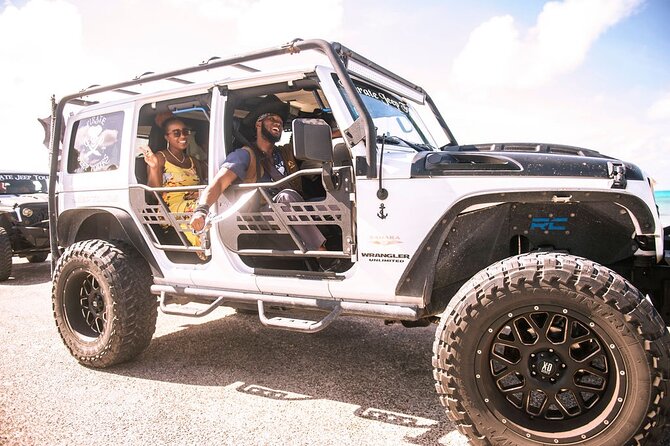 Pirate Jeep Sightseeing Adventure! - From Woodes Rodgers Walk to Government House