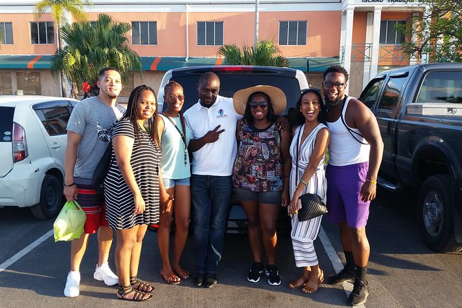 PRIVATE AirPort Transfer - The first ride: 15 to 40 minutes to your accommodation