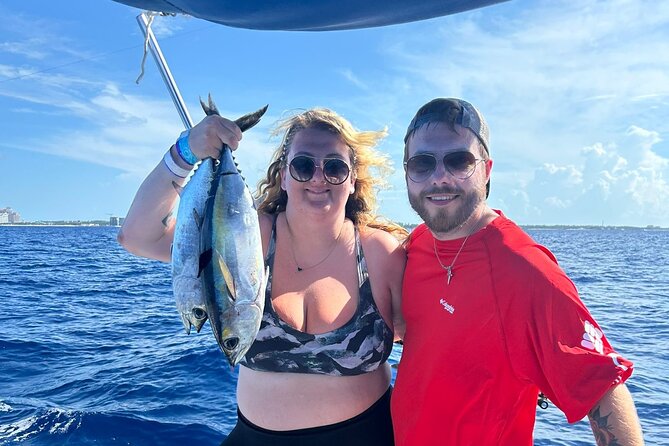 Private Bahamas Boat Fishing and Turtle Snorkeling Tour - Rose Island gives you an hour to slow down
