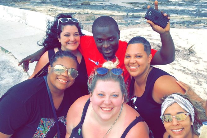 Private City Tour in Bahamas - John Watling’s Distillery and Fort Charlotte