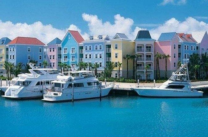 Private Roundtrip Minivan Airport Transfer to Paradise Island - Luggage and child seats need advance attention